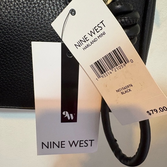 Nine West NWT Elegant Harland Black Satchel Bag, adjustable straps, Crossbody. - Picture 2 of 16
